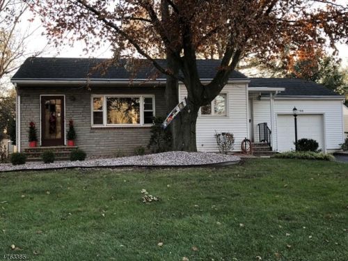 188 Normandy Dr, Piscataway, NJ 08854-3626