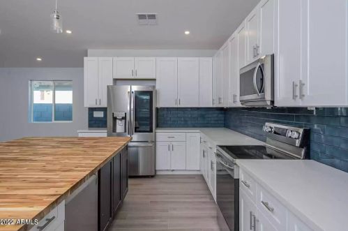 2531 Broadway Rd, Phoenix AZ  85040-2623 exterior