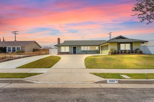 1849 Rolling Hl Dr, Fullerton CA 92835-2250 exterior