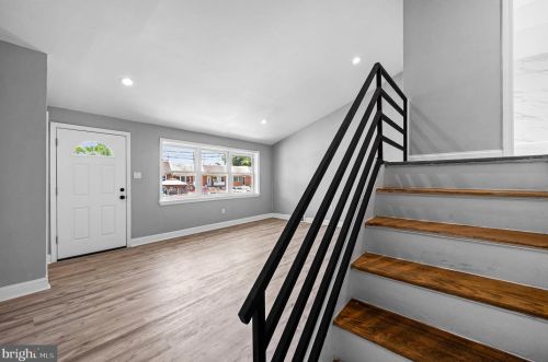 2416 Wainwright St, Camden NJ 08104-2650 exterior