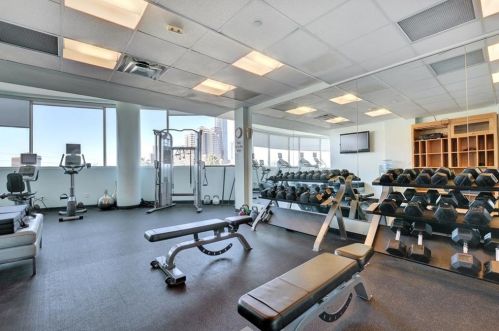 603 Davis St, Austin TX  78701-4207 exterior