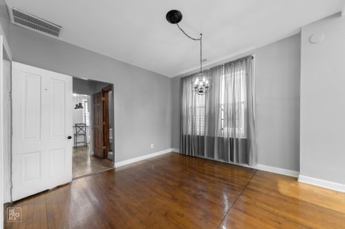 1717 Artesian Ave, Chicago IL 60629-1116 exterior