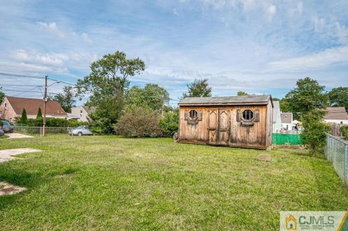 237 Loring Ave, Edison NJ exterior