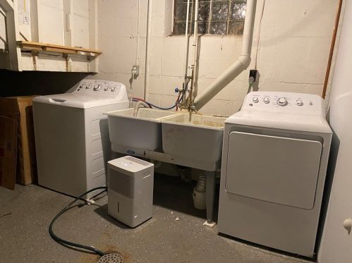 110 Kilmer St, Pittsburgh PA 15221-1042 exterior