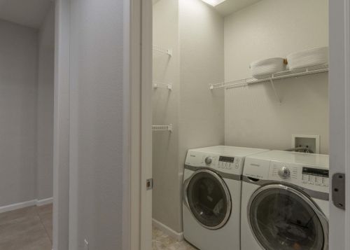 1222 Meredith Way, Folsom CA 95630-7325 exterior