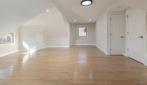 7810 Cressett Dr, Chicago IL  60707-1344 exterior