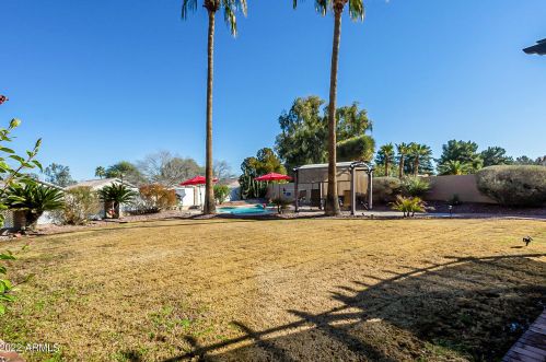 1700 Park Ave, Chandler AZ  85225-1687 exterior