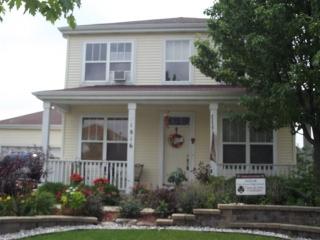 1816 Bluestem Cir, Aurora IL  60504-4395 exterior