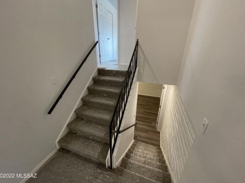 8189 20th St, Tucson AZ  85710-5960 exterior