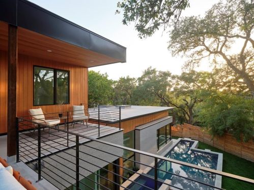 2721 Barton Skwy, Austin TX 78704-4647 exterior