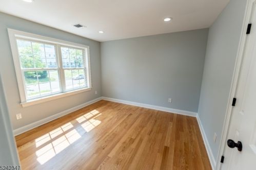 473 Plainfield Ave, Berkeley Heights NJ  07922-1925 exterior