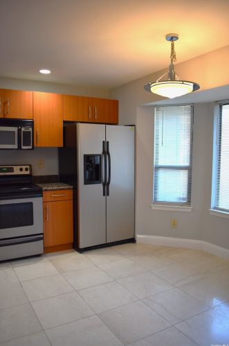 196 Scarlett Dr, Commack NY 11725-4636 exterior