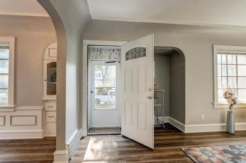 5808 38th St, Milwaukee WI  53209-4024 exterior