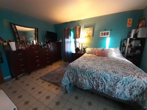 2329 Jackson St, Waukegan IL 60085-7314 exterior