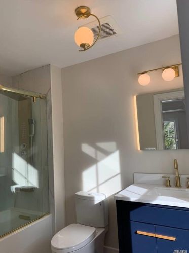 4 Capel Dr, Huntington Station NY 11746-5803 exterior