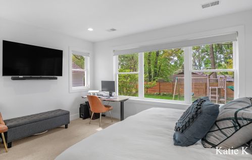 2144 Hall St, Grand Rapids MI 49506-4046 exterior