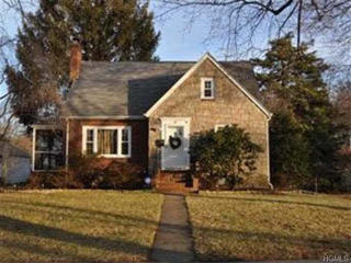 27 Kingston Ave, Poughkeepsie NY  12603-3418 exterior