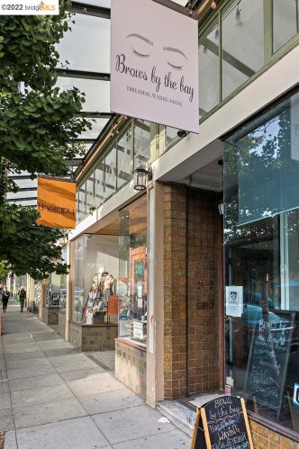 2822 Piedmont, Berkeley CA 94705-2314 exterior