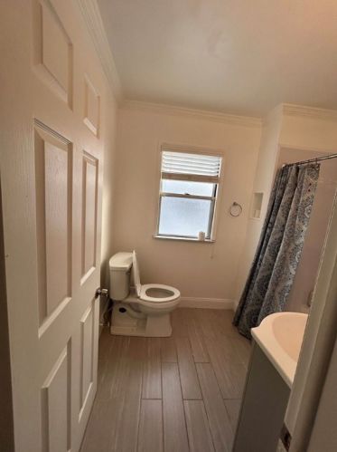 1228 Bellaire Pl, Pittsburgh PA  15226-1828 exterior