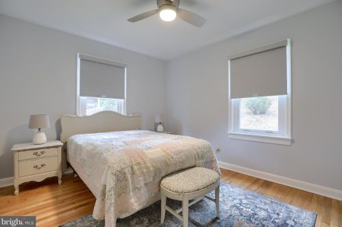 2515 Chestnut Ridge Dr, Lancaster PA  17601-1936 exterior