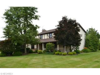 34343 Claythorne Rd, Cleveland OH  44122-1957 exterior