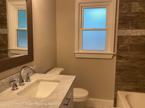 71 Bamm Hollow Rd, Middletown NJ  07748-3259 exterior