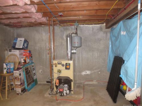 111 Boston St, Torrington CT 06790-4023 exterior