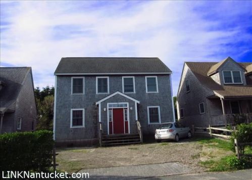 49 Essex Rd, Nantucket MA  02554-4389 exterior