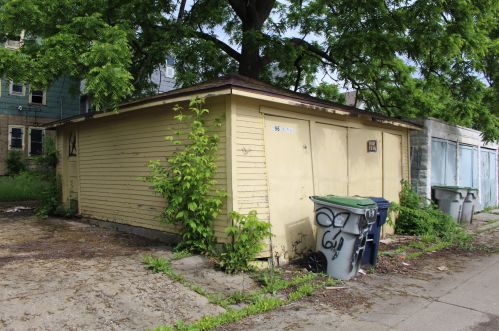 2962 26th St, Milwaukee WI  53206-1121 exterior