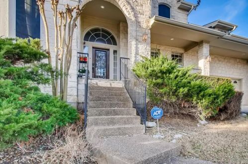 10122 Dianella Ln, Austin, TX 78759-3037