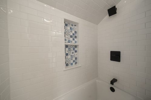 110 Briarwood Dr, Pittsburgh PA  15235-4301 exterior