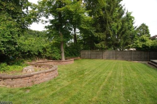 12 Tobyhanna Trl, Hopatcong NJ  07843-1024 exterior