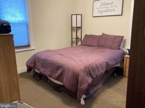 24 Coolidge Ave, Trenton NJ 08648-3713 exterior