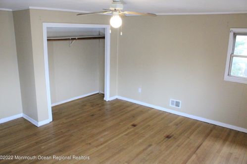 309 Hawthorne Ave, Point Pleasant Beach NJ 08742-2540 exterior