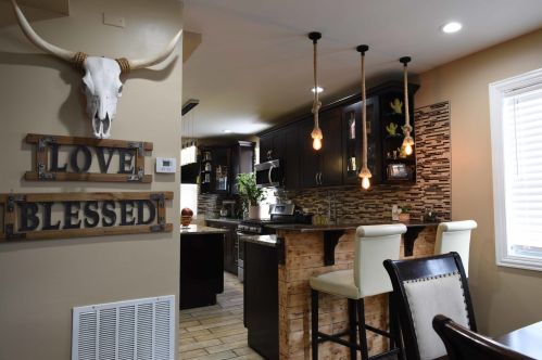 304 107th St, Chicago IL 60655-1709 exterior