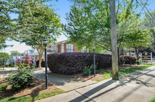 885 Briarcliff Rd, Atlanta GA 30306-4631 exterior