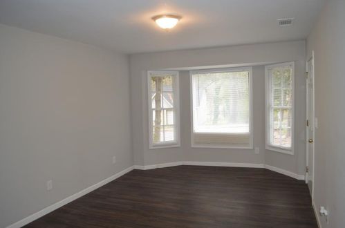 320 Fairburn Rd, Atlanta GA  30331-1616 exterior