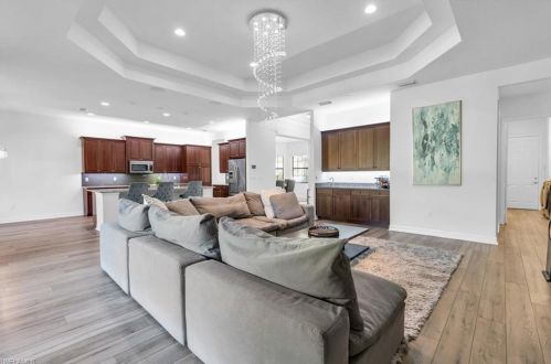 3376 Atlantic Cir, Naples FL 34119-8636 exterior