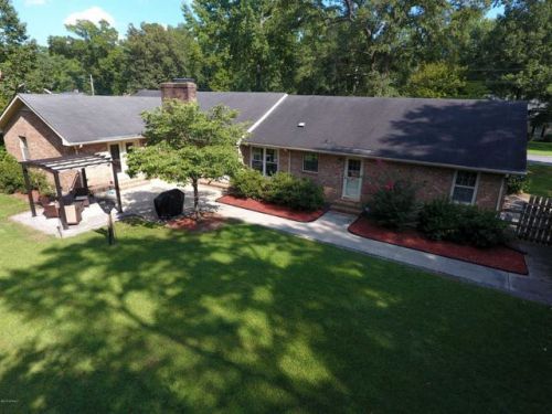 2300 Sparre Dr, Kinston NC  28504-1326 exterior