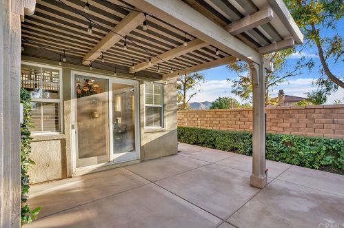 12612 Sierra Creek Dr, Riverside CA 92503-8453 exterior