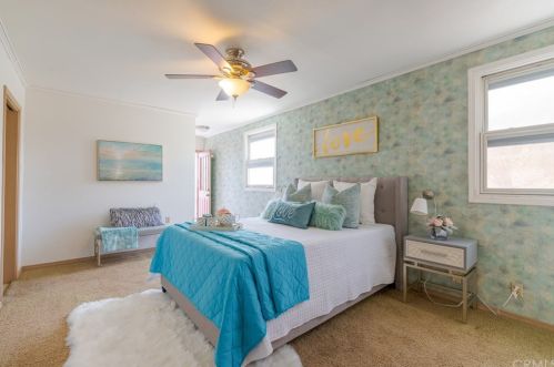 15542 Cornuta Ave, Bellflower CA 90706-4805 exterior