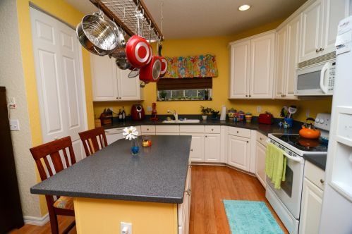 1948 Grand Dr, Fort Pierce FL 34952-7795 exterior