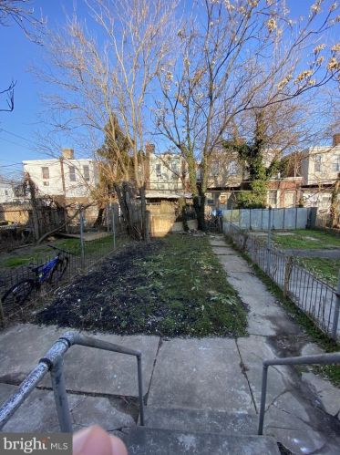 2107 65 St, Philadelphia PA 19142-2028 exterior