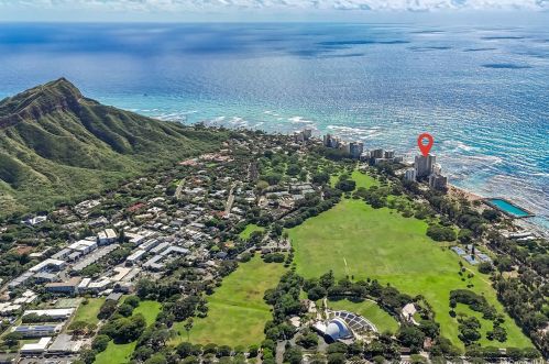 2895 Kalakaua Ave, Honolulu HI  96815-4093 exterior