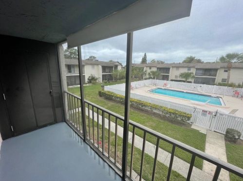 5541 Bay Blvd, Port Richey FL  34668-6029 exterior