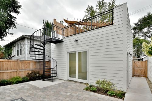 4841 Oakley Ave, Chicago IL 60659-5208 exterior