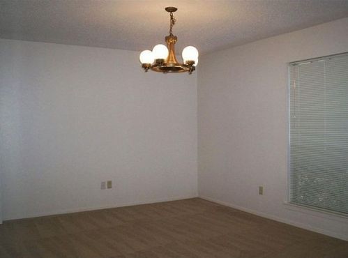 3405 Ambleside Dr, Austin TX  78759-3101 exterior