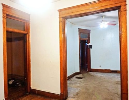 4417 Gladys Ave, Chicago IL 60624-2620 exterior