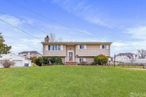 91 Greenwood Rd, Old Bridge, NJ 08857-2409