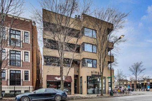 3224 Damen Ave, Chicago, IL 60618-6331